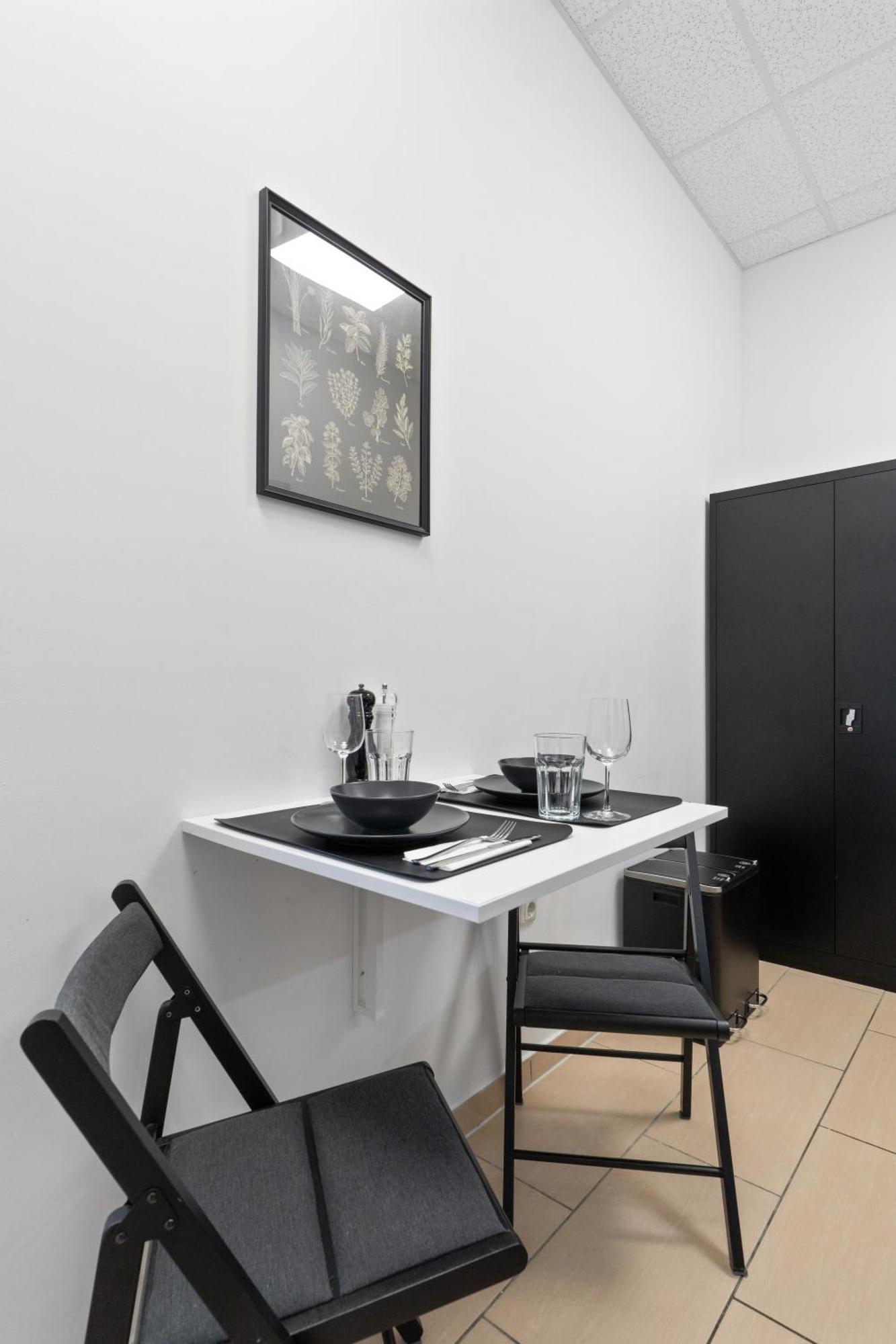 Apartamento Gemuetlich Und Zentral, 3km Zum Flughafen Koeln-bonn *