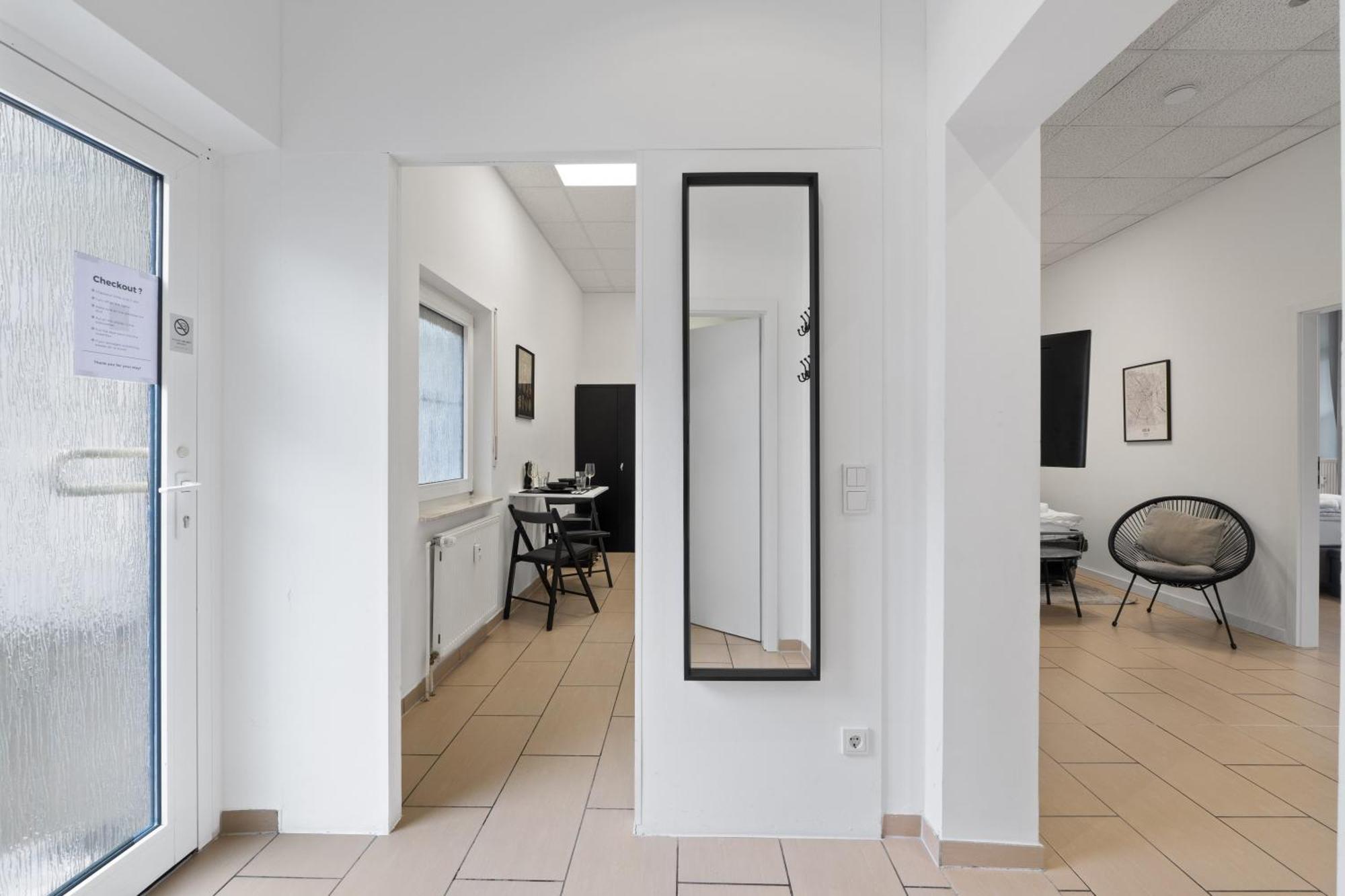 Gemuetlich Und Zentral, 3km Zum Flughafen Koeln-bonn Apartamento Colónia